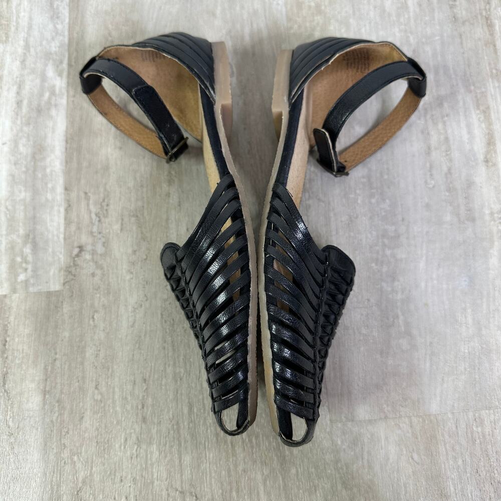 Seychelles Black leather and Tan Woven Sandals - Picture 5 of 8